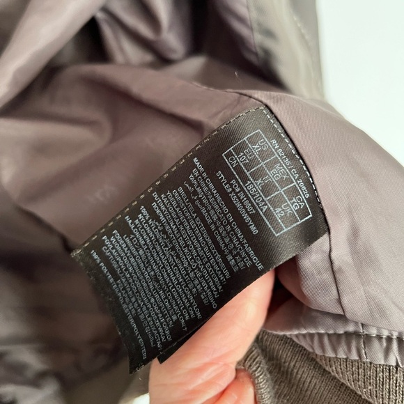 Guess Gray Windbreaker with Hood and Ribbed Cuffs size Xl - Picture 5 of 7